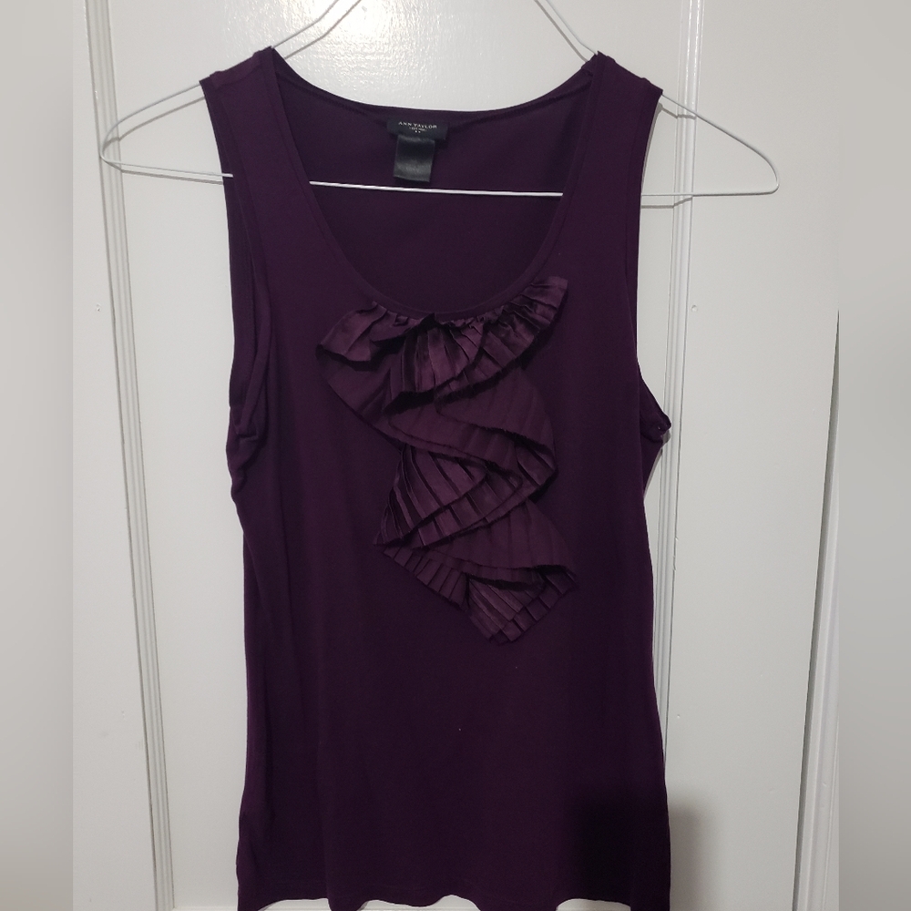 Ann Taylor Size X Small Tank top